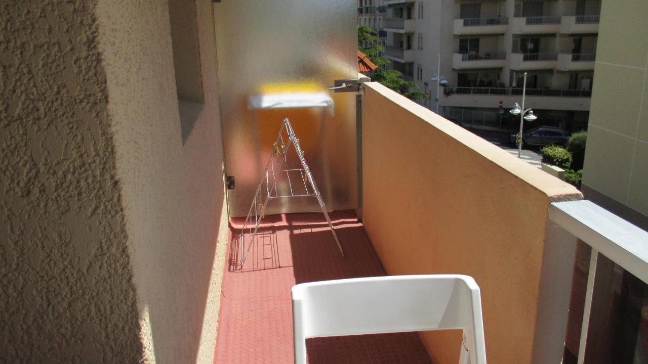 Promenade Des Bains Apartment Saint-Raphaël Eksteriør bilde